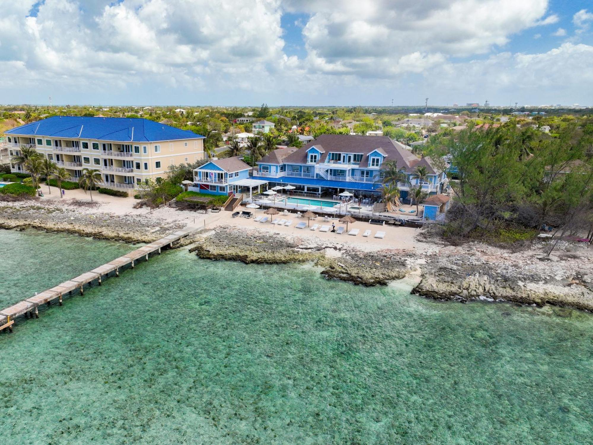 Cobalt Coast Resort West Bay Buitenkant foto